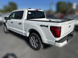 Ford F-150 Platinum 4WD SuperCrew 5.5' Box 2026
