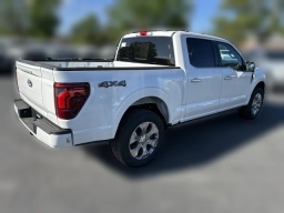 Ford F-150 Platinum 4WD SuperCrew 5.5' Box 2026