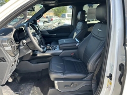 Ford F-150 Platinum 4WD SuperCrew 5.5' Box 2026