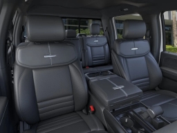 Ford F-150 Platinum 4WD SuperCrew 5.5' Box 2026