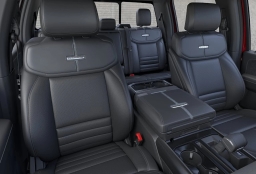 Ford F-150 Platinum 4WD SuperCrew 5.5' Box 2026