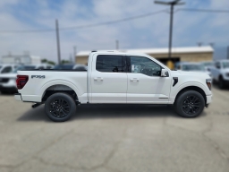 Ford F-150 Platinum 4WD SuperCrew 5.5' Box 2025