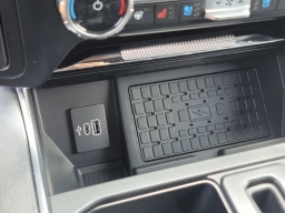 Ford F-150 Platinum 4WD SuperCrew 5.5' Box 2025