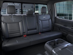 Ford F-150 Platinum 4WD SuperCrew 5.5' Box 2026