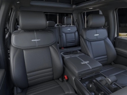 Ford F-150 Platinum 4WD SuperCrew 5.5' Box 2026