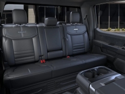 Ford F-150 Platinum 4WD SuperCrew 5.5' Box 2026