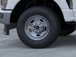 Ford Super Duty F-250 SRW XL 4WD Reg Cab 8' Box 2026