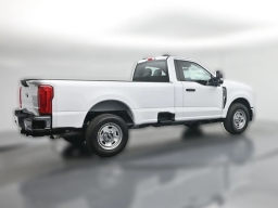 Ford Super Duty F-350 SRW XL 2WD Reg Cab 8' Box 2026