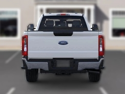 Ford Super Duty F-350 SRW XL 4WD Reg Cab 8' Box 2026