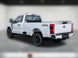 Ford Super Duty F-350 SRW XL 4WD Reg Cab 8' Box 2026