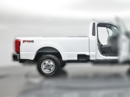Ford Super Duty F-350 SRW XL 4WD Reg Cab 8' Box 2026