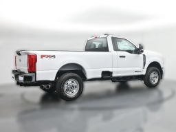 Ford Super Duty F-350 SRW XL 4WD Reg Cab 8' Box 2026