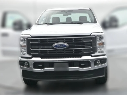 Ford Super Duty F-350 SRW XL 4WD Reg Cab 8' Box 2026