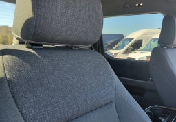 Ford F-150 Lightning XLT 4WD SuperCrew 5.5' Box 2025