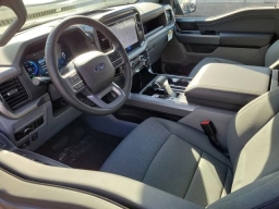 Ford F-150 Lightning XLT 4WD SuperCrew 5.5' Box 2025