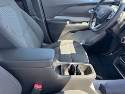 Chevrolet Bolt LT FWD 4dr 2027