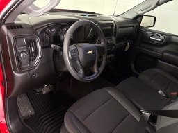 Chevrolet Silverado 1500 Custom 2WD Crew Cab 147" 2026