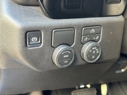 Chevrolet Silverado 1500 RST 2WD Crew Cab 147" 2026