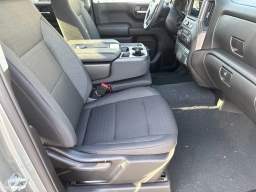 Chevrolet Silverado 1500 Custom 4WD Crew Cab 157" 2026