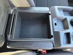 Chevrolet Silverado 1500 Custom 4WD Crew Cab 157" 2026