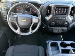 Chevrolet Silverado 1500 Custom 4WD Crew Cab 157" 2026