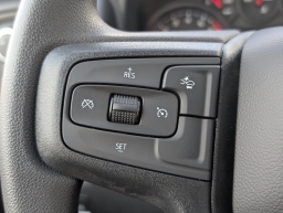 Chevrolet Silverado 1500 Custom 4WD Crew Cab 157" 2026