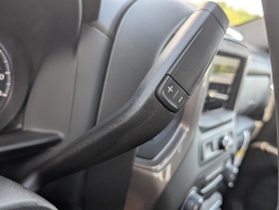 Chevrolet Silverado 1500 Custom 4WD Crew Cab 157" 2026