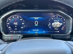 Chevrolet Silverado 1500 4WD Crew Cab 147" LT w/1LT 2026