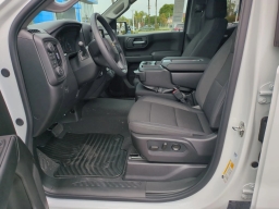 Chevrolet Silverado 1500 Custom 4WD Double Cab 147" 2026