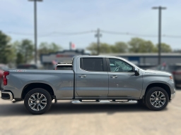 Chevrolet Silverado 1500 LT 4WD Crew Cab 157" 2026