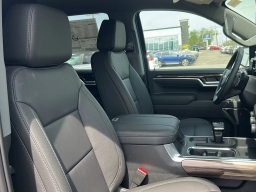 Chevrolet Silverado 1500 LT 4WD Crew Cab 157" 2026