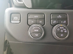 Chevrolet Silverado 1500 RST 4WD Crew Cab 157" 2026