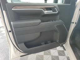 Chevrolet Silverado 1500 RST 4WD Crew Cab 157" 2026