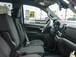 Chevrolet Silverado 1500 RST 4WD Crew Cab 157" 2026