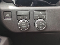 Chevrolet Silverado 1500 RST 4WD Crew Cab 157" 2026