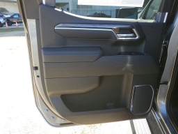 Chevrolet Silverado 1500 LTZ 4WD Crew Cab 147" 2026