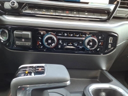 Chevrolet Silverado 1500 High Country 4WD Crew Cab 157" 2026