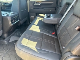 Chevrolet Silverado 1500 High Country 4WD Crew Cab 147" 2026