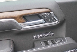 Chevrolet Silverado 1500 High Country 4WD Crew Cab 147" 2026