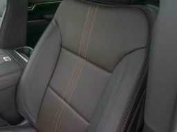 Chevrolet Silverado 1500 High Country 4WD Crew Cab 147" 2026