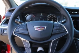 Cadillac XT5 AWD Luxury 4dr 2026