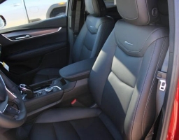 Cadillac XT5 AWD Luxury 4dr 2026