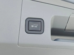 Cadillac XT5 FWD Premium Luxury 4dr 2026