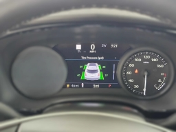 Cadillac XT5 FWD Premium Luxury 4dr 2026