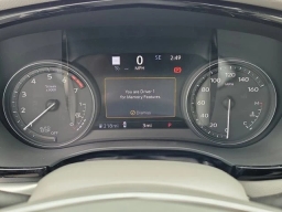 Cadillac XT5 FWD Premium Luxury 4dr 2026