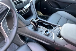 Cadillac XT5 FWD Premium Luxury 4dr 2026