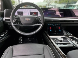 Cadillac Escalade 4WD Luxury 4dr 2026
