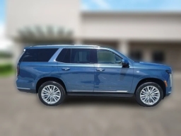 Cadillac Escalade 4WD Luxury 4dr 2026