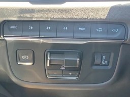 Cadillac Escalade 4WD Luxury 4dr 2026