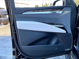 Cadillac Escalade 4WD Platinum Sport 4dr 2026
